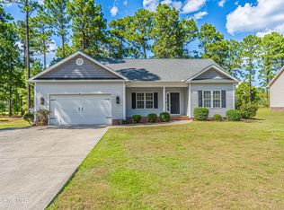 167 Laurel Oak Ln, Pinebluff, NC 28373
