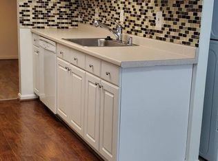 10218 Bushman Dr, Oakton, VA 22124