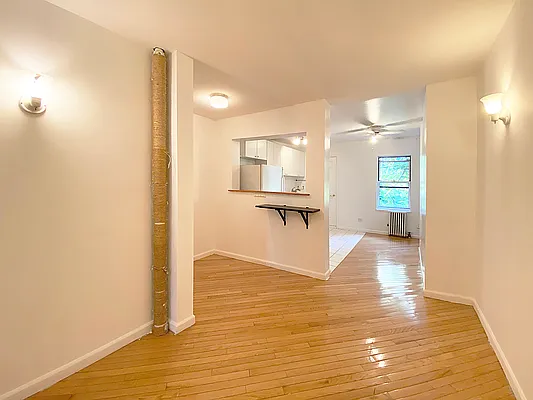 Rented by Buchbinder & Warren | media 3