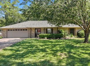 157 Rolling Hills Dr, Lumberton, TX 77657