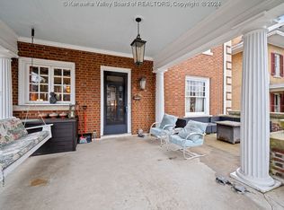 1425 Quarrier St, Charleston, WV 25301