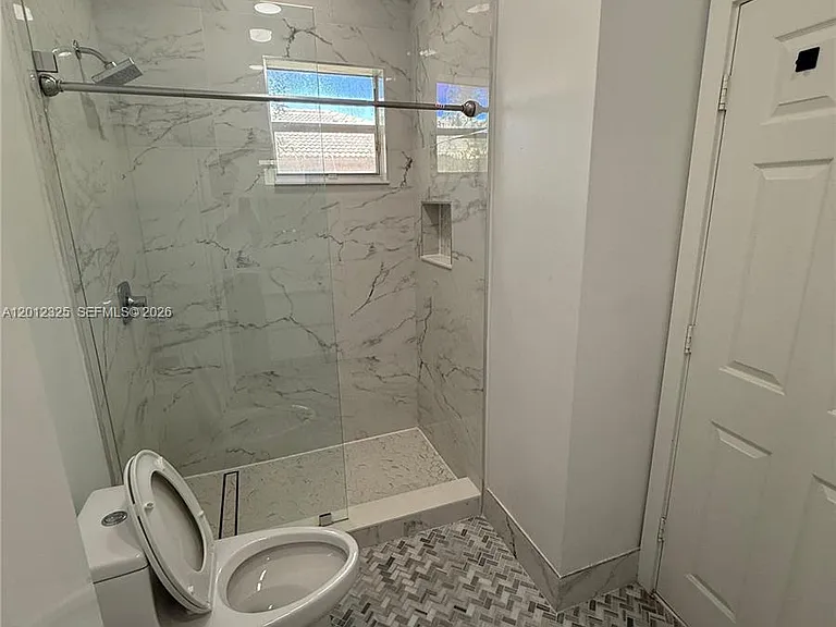 721 NW 170th Ter #721 — Photo 17