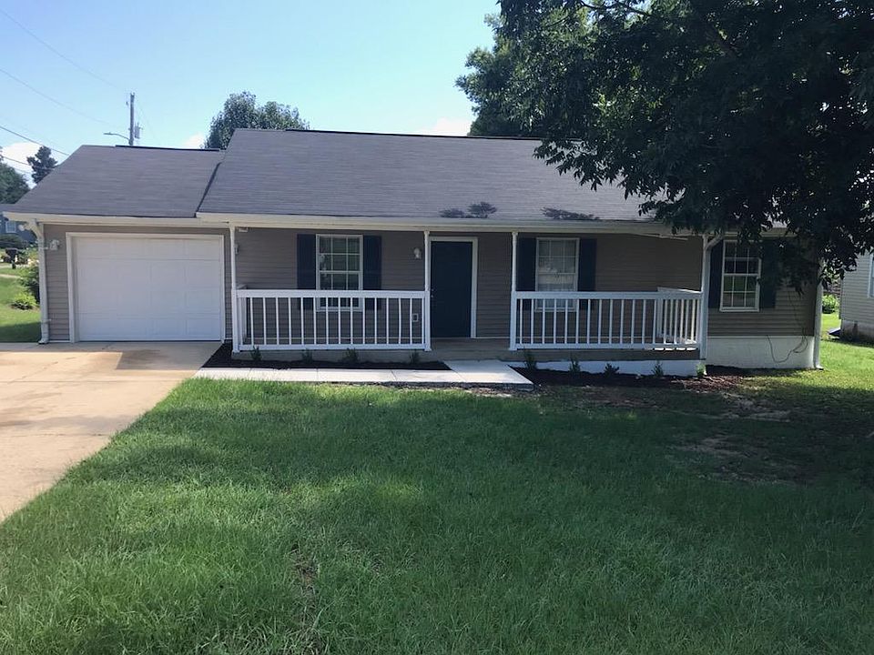 1st image of 801 31st Ave E