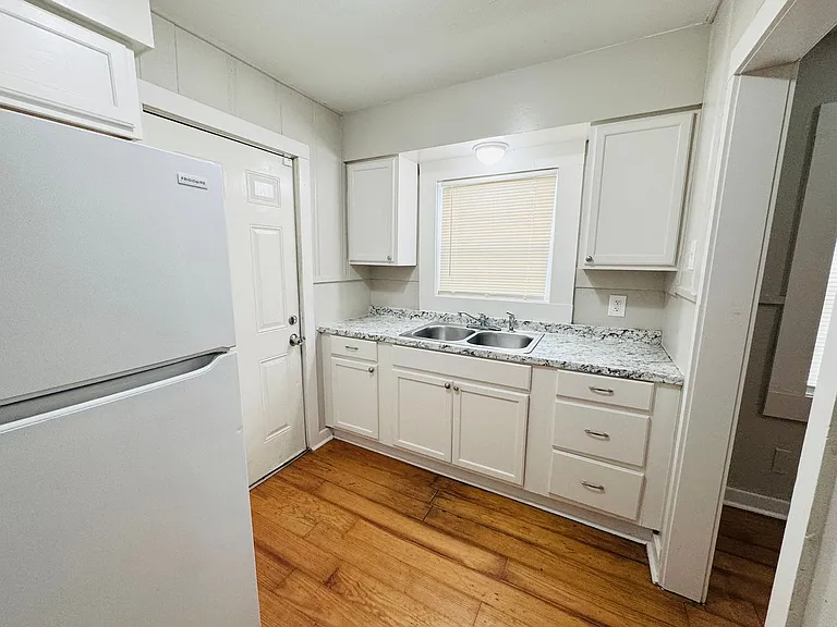 3577 Mission Dr — Photo 6