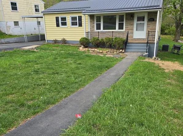 2600 Parnell Rd, Bluefield, WV 24701