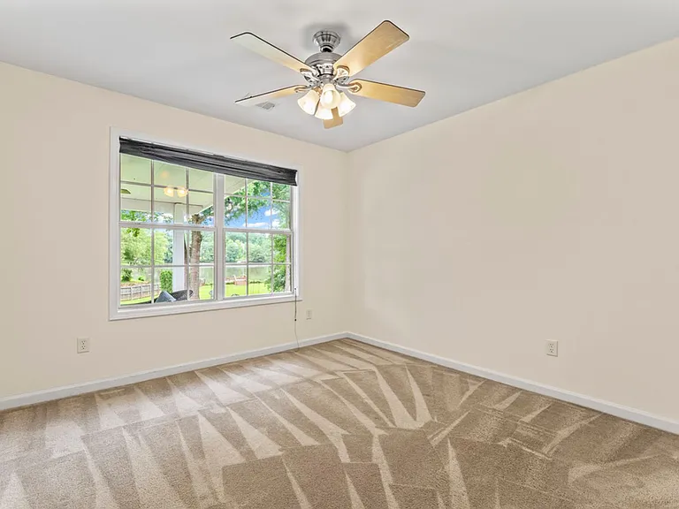160 Rendition Dr — Photo 21