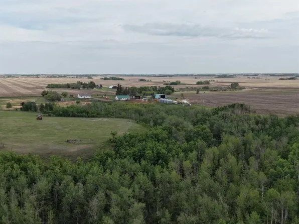 14123 N Township Road 404, Flagstaff County, AB T0B 1R0