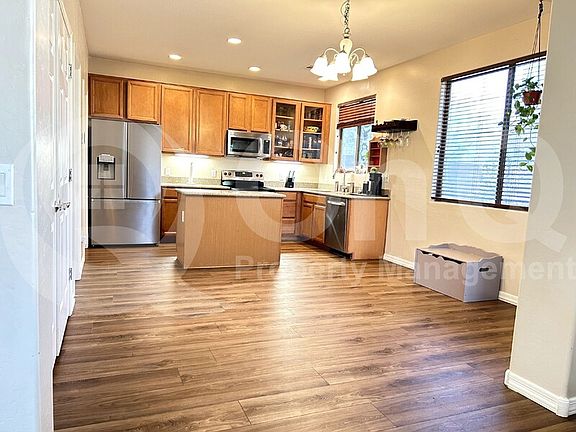 5th image of 17448 W Mauna Loa Ln
