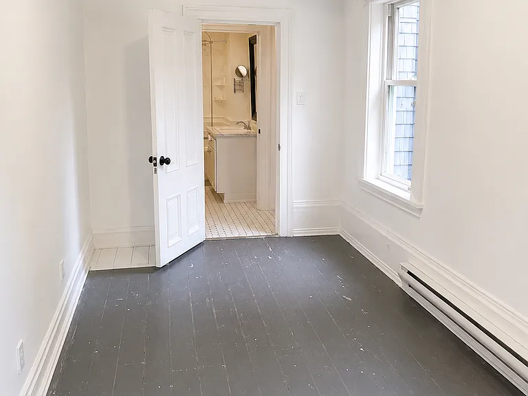 2427 Agricola St — Photo 11