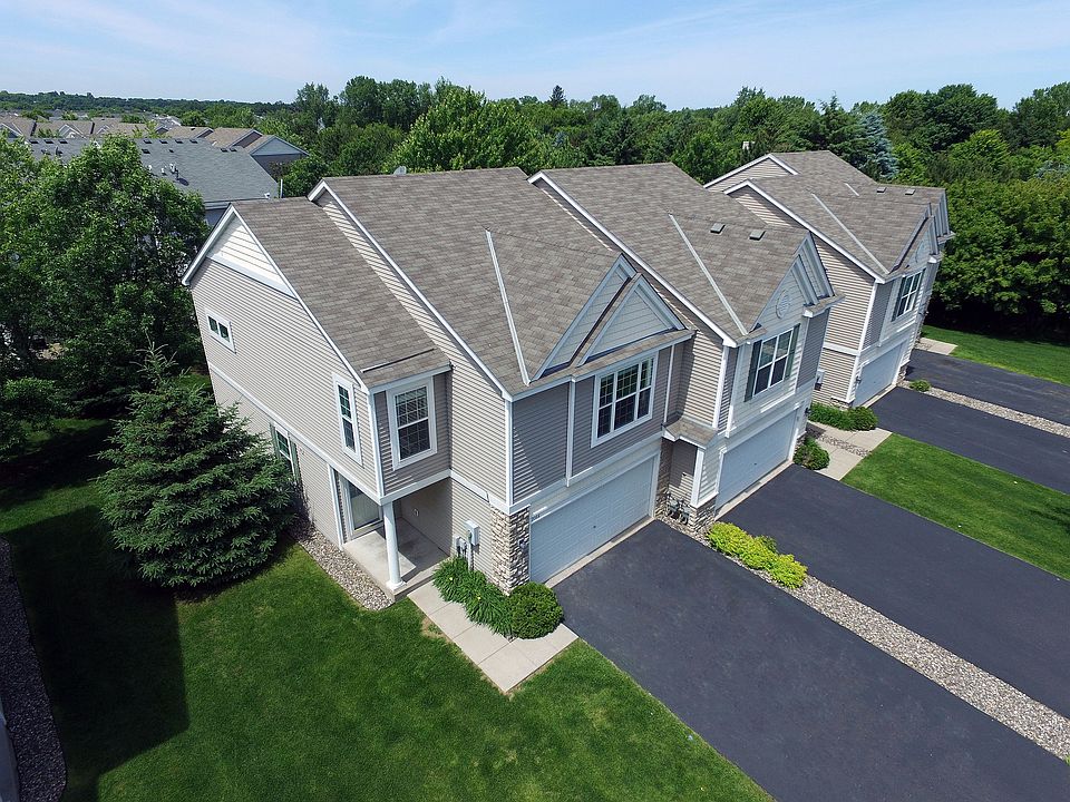 1st image of 2166 Woodcrest Dr