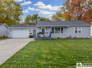 97 Seymour St, Fredonia, NY 14063