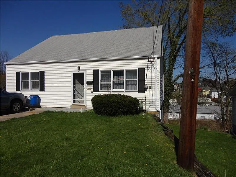 225 Maryland Ave photo 1