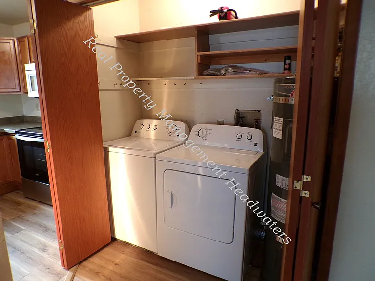 2552 Heritage Dr — Photo 17