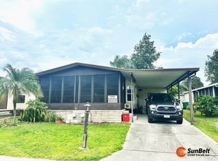 1022 Woodside Dr, Wildwood, FL 34785