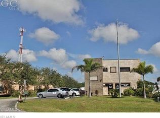 2401 Linwood Ave, Naples, FL 34112