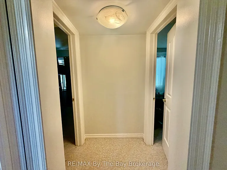 24 Bridlewood Cres — Photo 21