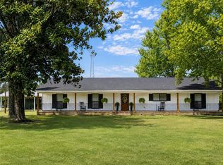 12185 Celeste Rd, Chunchula, AL 36521
