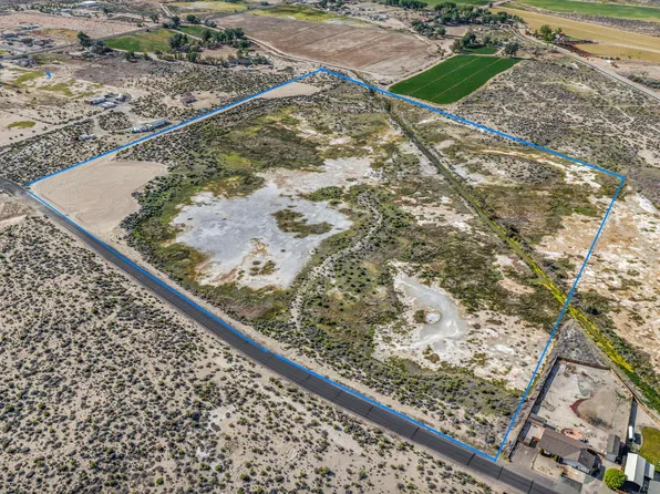 4568 Cardinal Dr, Fallon, NV 89406