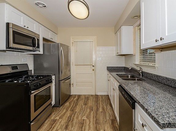 5th image of 5826 N Medina Ave