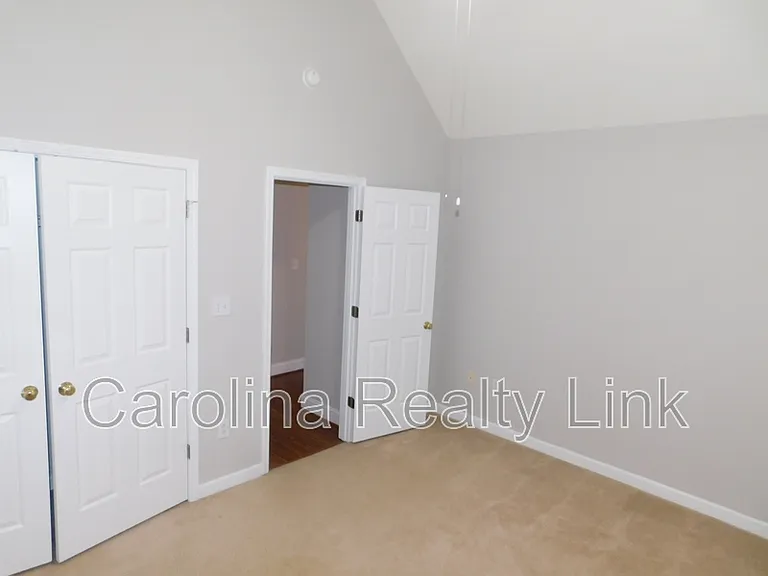 235 Harbor Landing Dr — Photo 12
