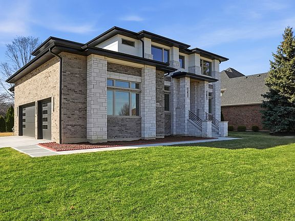 5th image of 15966 S Crystal Creek Dr