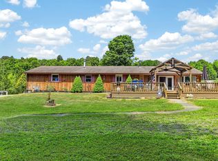 91 Lakeside Dr, Sayre, PA 18840