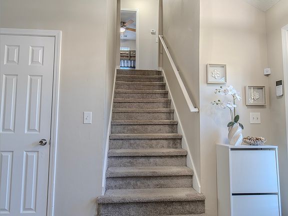 5th image of 3258 Springside Rdg