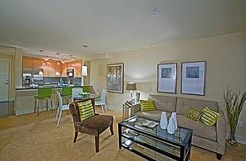 4th image of 511 100th Ave NE APT 104