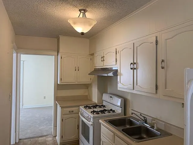 5105 Wyandotte St #2S — Photo 18