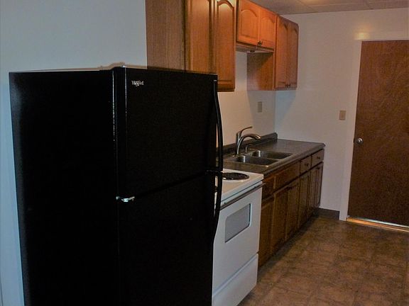 2nd image of 11 Garner St #B