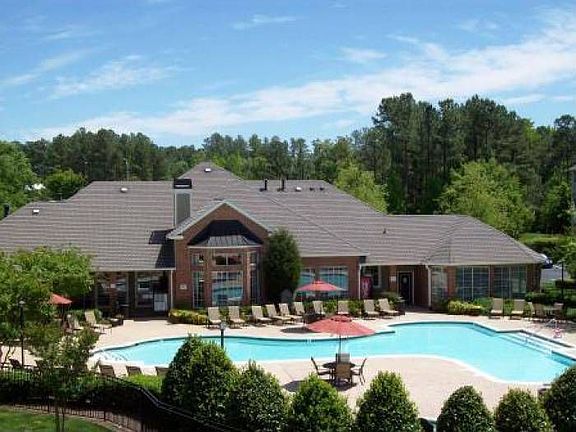 Sparkling Swimming Pool.