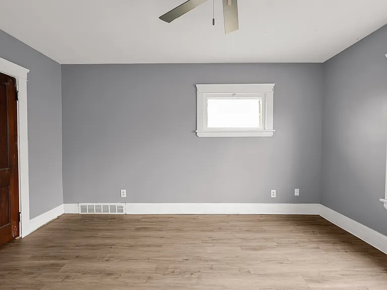 16119 Parkgrove Ave #2 — Photo 10