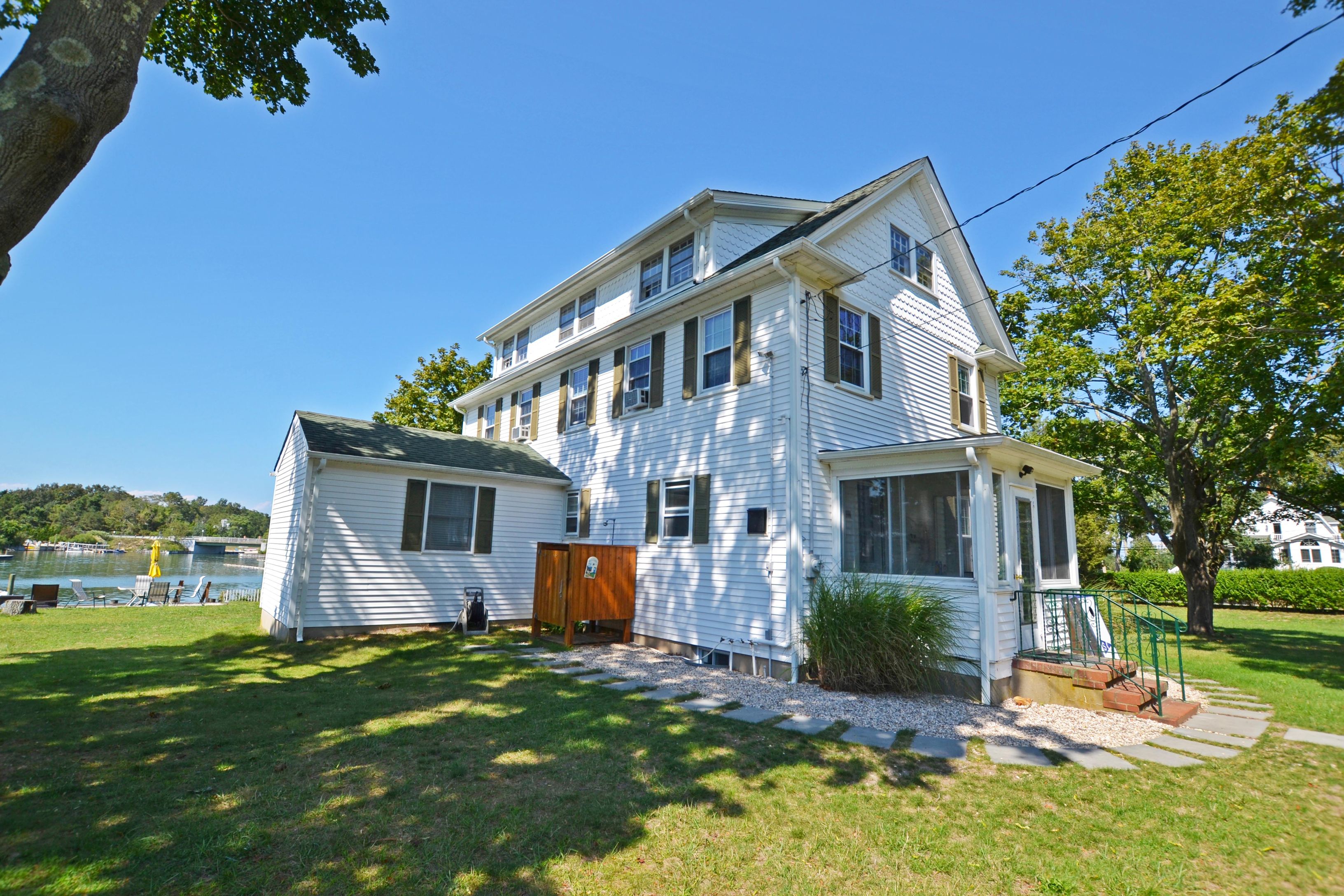 50 Goose Creek Ln, Southold, NY 11971 Out East