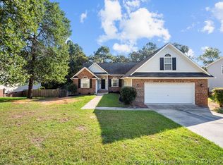 161 Oakmont Dr, Raeford, NC 28376