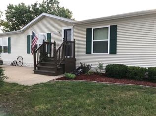 5465 Arboretum Trl, Howell, MI 48843