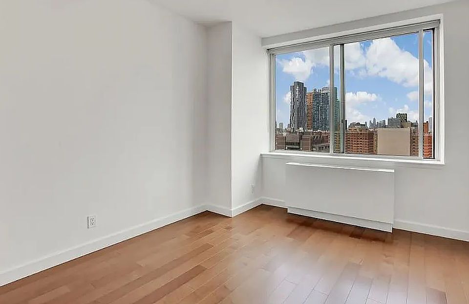 1st image of 80 Dekalb Ave APT 26N