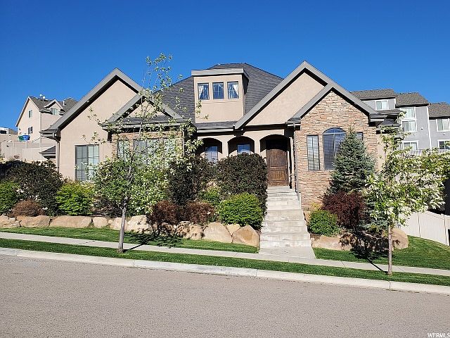 1st image of 5170 N Ravencrest Ln