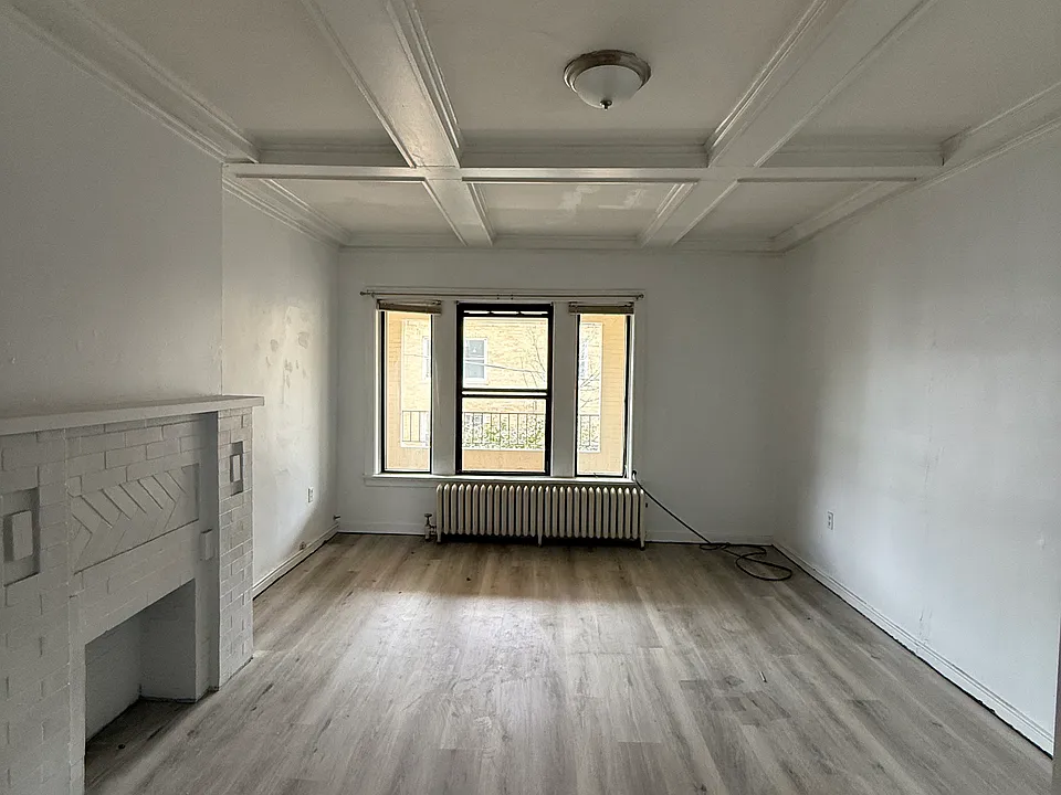 621 Maryland Ave #6