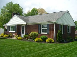 2124 Ritchie St, Aliquippa, PA 15001