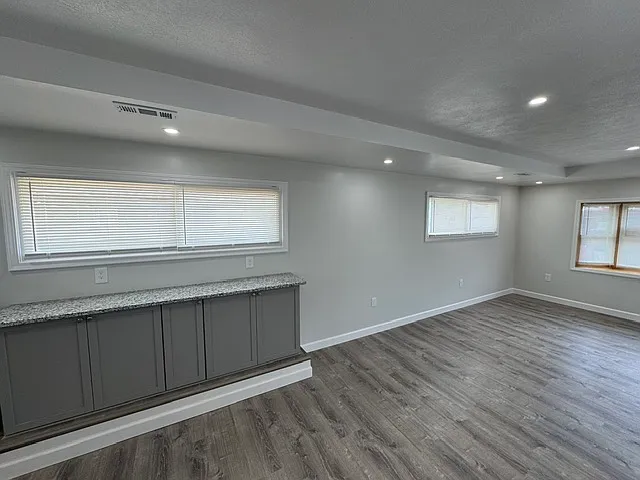 6545 Burton Dr — Photo 3