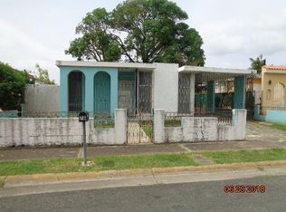 76 Calle 10, Vega Baja, PR 00693