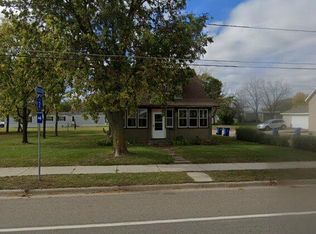 409 College Ave N, Saint Joseph, MN 56374