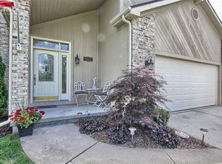 1327 Lake Valley Dr, Fenton, MI 48430