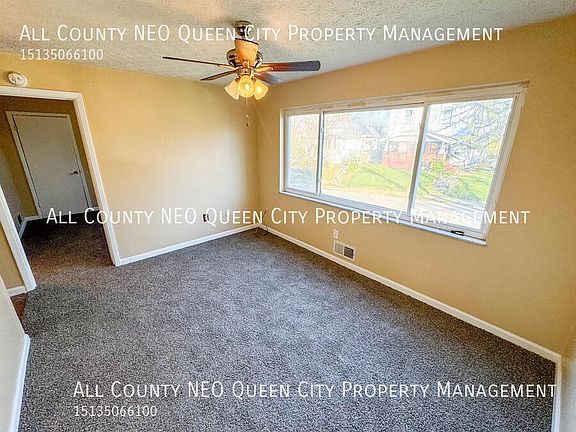 2nd image of 21 Valleyview Dr Unit A