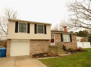 1459 Cardinal Ct, Derby, NY 14047
