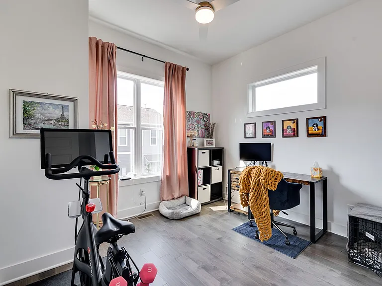 700 James Ave #17 — Photo 10