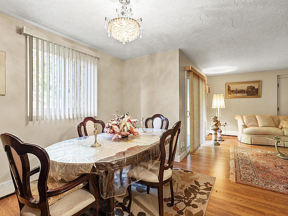 3rd image of 100 Fellsview Ter APT 106