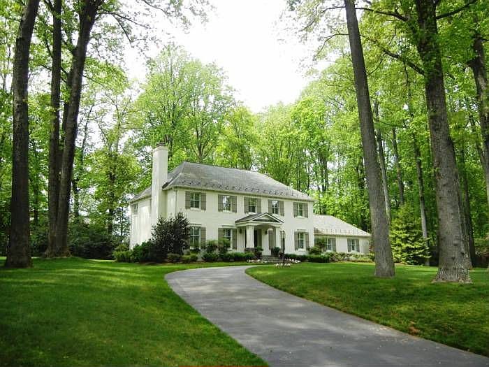 1st image of 1212 Daviswood Dr