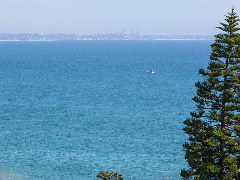 18109 Coastline Dr — Photo 32