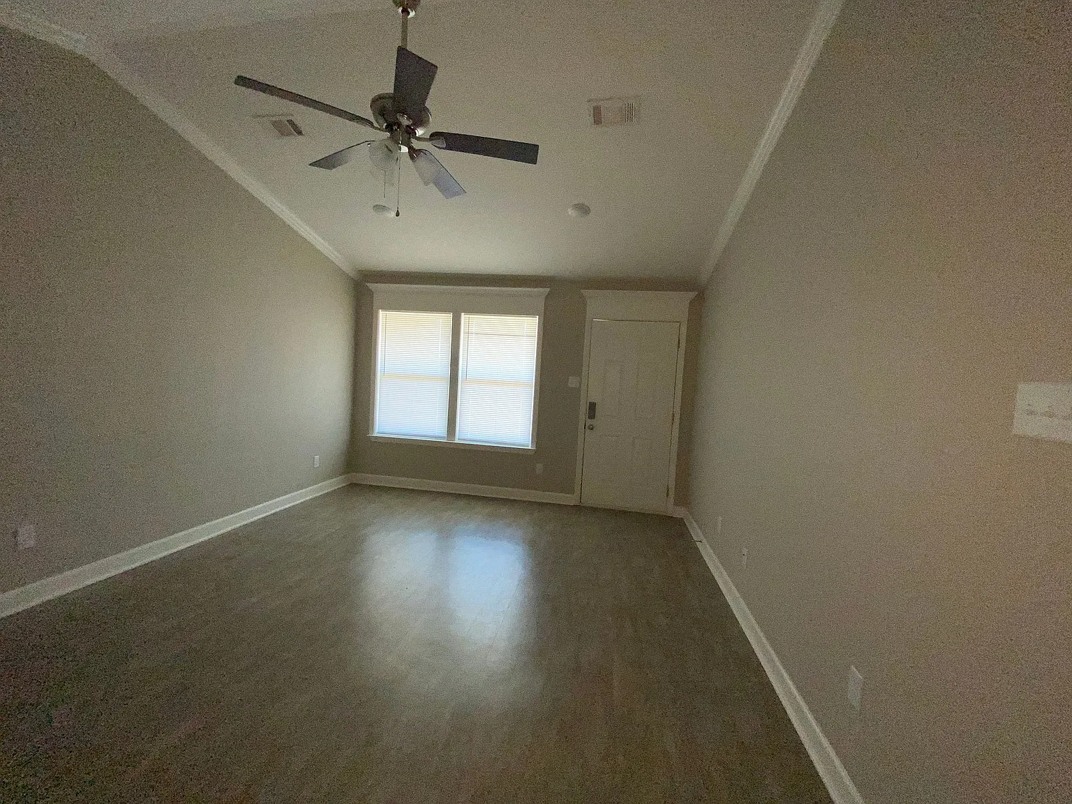 309 Sparrow Rd — Photo 4
